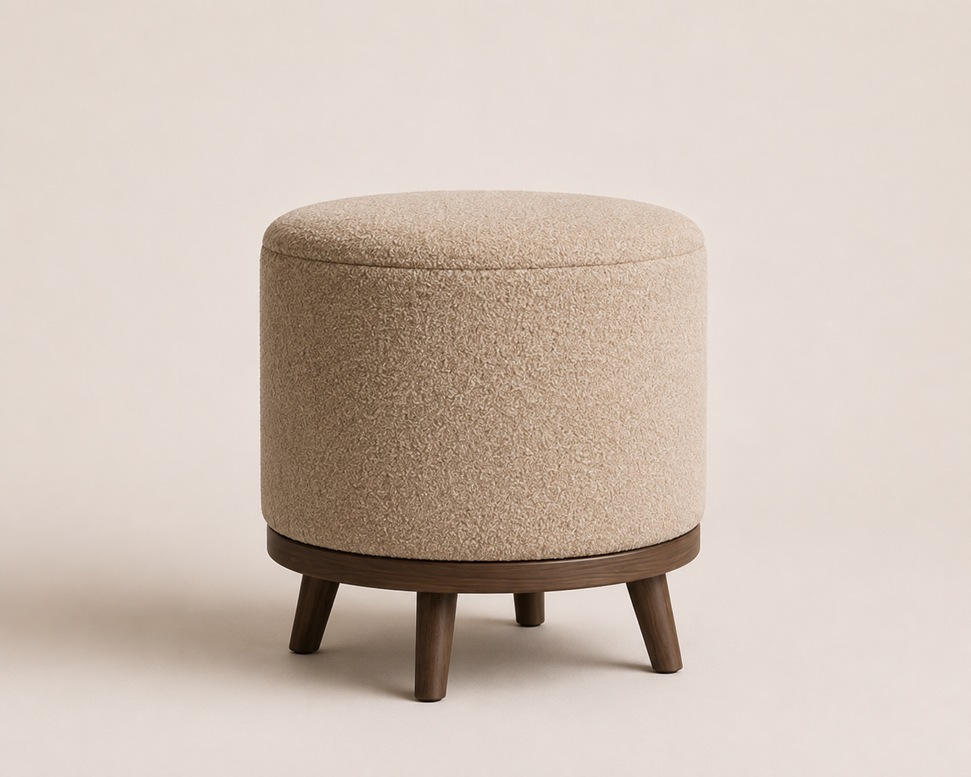 Round Pouf